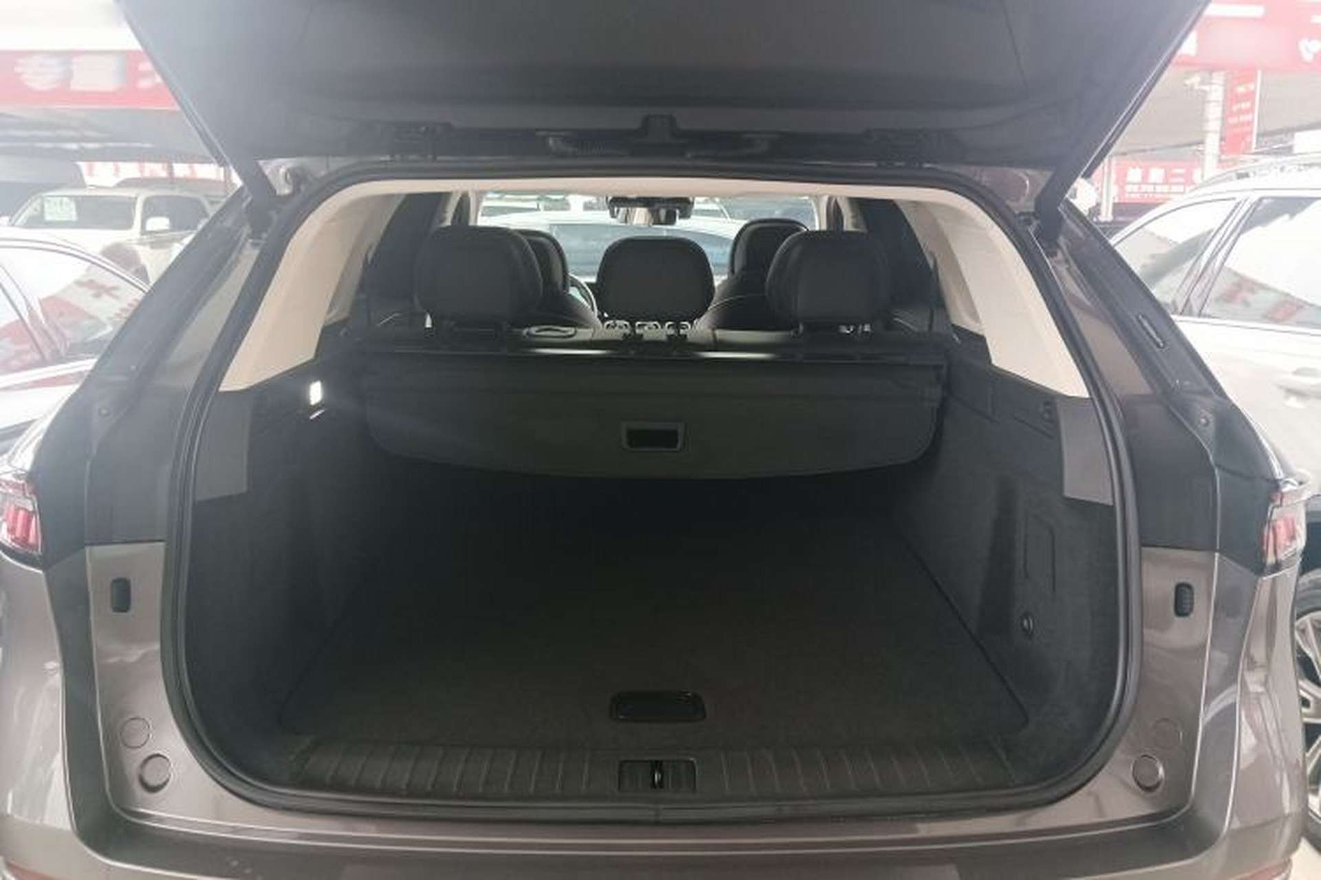 Used Chery Tiggo 9 2023 2.0T Automatic Two-Wheel Drive Luxury Edition 5 Seats Trunk