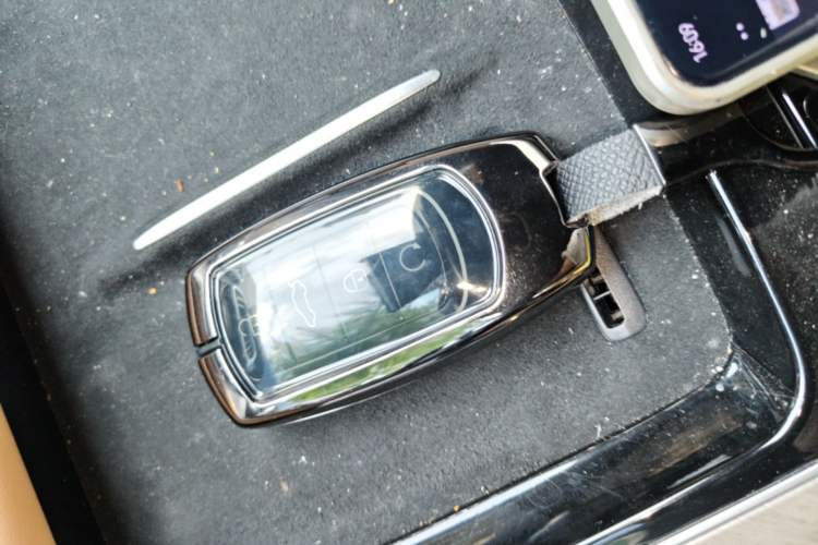 Used Chery Tiggo 9 2023 2.0T Automatic All-Wheel Drive Flagship Version 5 Seats Vehicle Key