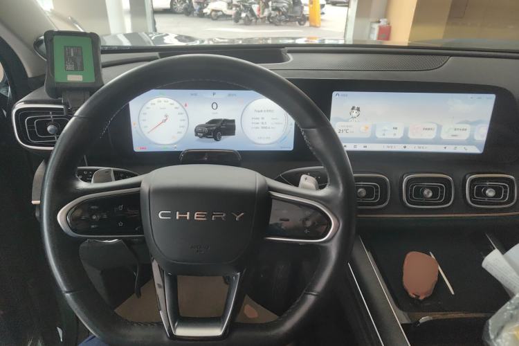 Used Chery Tiggo 9 2023 2.0T Dual-Clutch Two-Wheel Drive Prestige Version 5 Seats Center Console