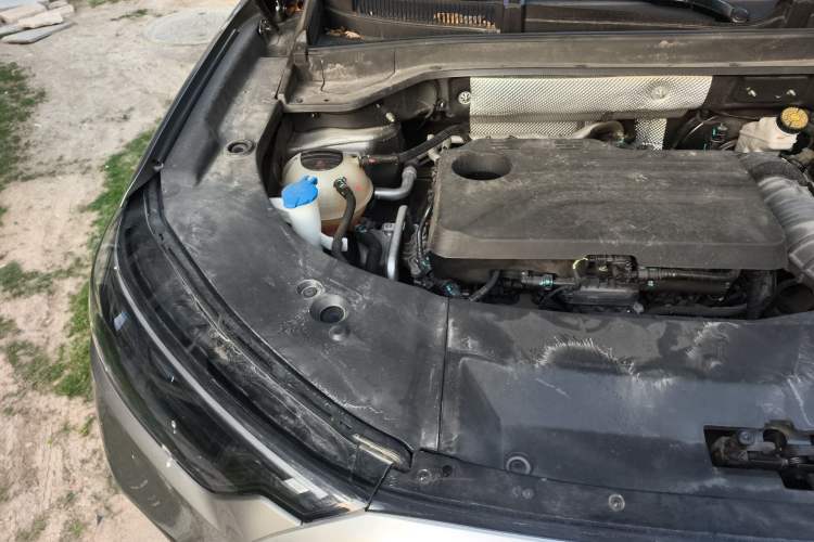 Used Chery Tiggo 9 2023 2.0T Dual-Clutch Two-Wheel Drive Prestige Version 5 Seats Engine Bay Right
