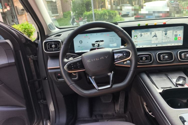 Used Chery Tiggo 9 2023 2.0T Dual-Clutch Two-Wheel Drive Prestige Version 5 Seats Steering Wheel