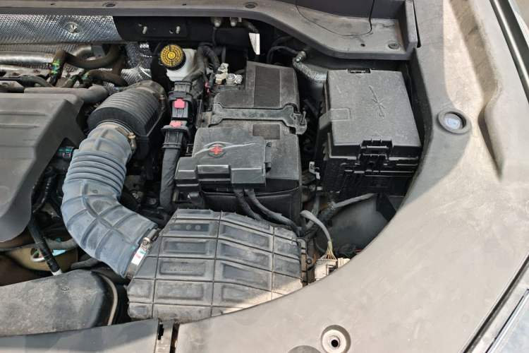 Used Chery Tiggo 9 2023 2.0T Dual-Clutch Two-Wheel Drive Luxury Edition 5 Seats Engine Bay Left