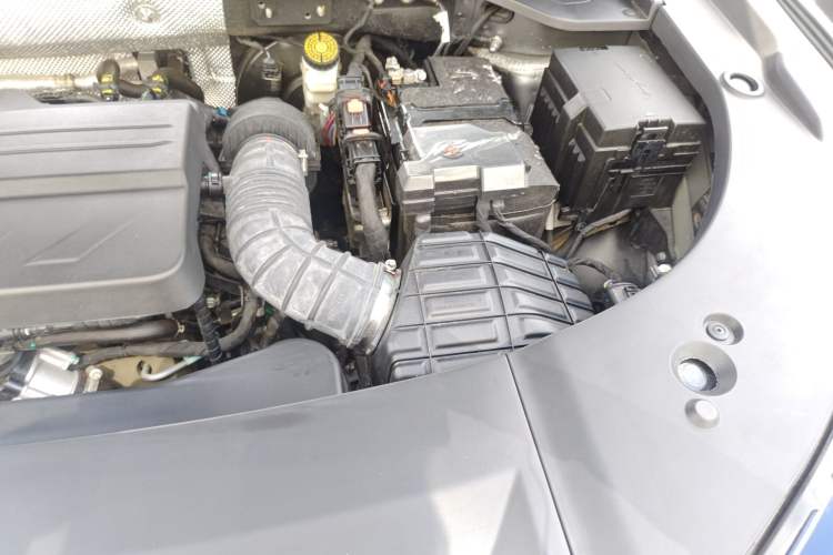Used Chery Tiggo 9 2023 2.0T Dual-Clutch Two-Wheel Drive Luxury Edition 5 Seats Engine Bay Left
