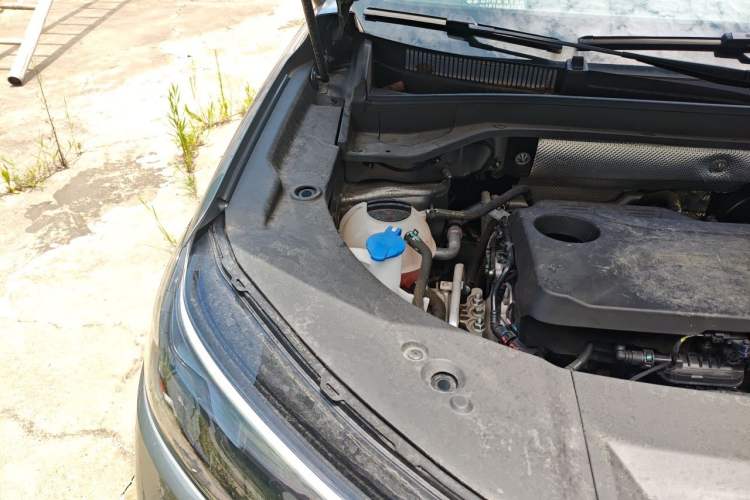 Used Chery Tiggo 9 2023 2.0T Dual-Clutch Two-Wheel Drive Luxury Edition 5 Seats Engine Bay Right