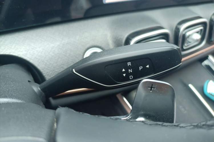 Used Chery Tiggo 9 2023 2.0T Automatic All-Wheel Drive Flagship Version 5 Seats Gear Lever