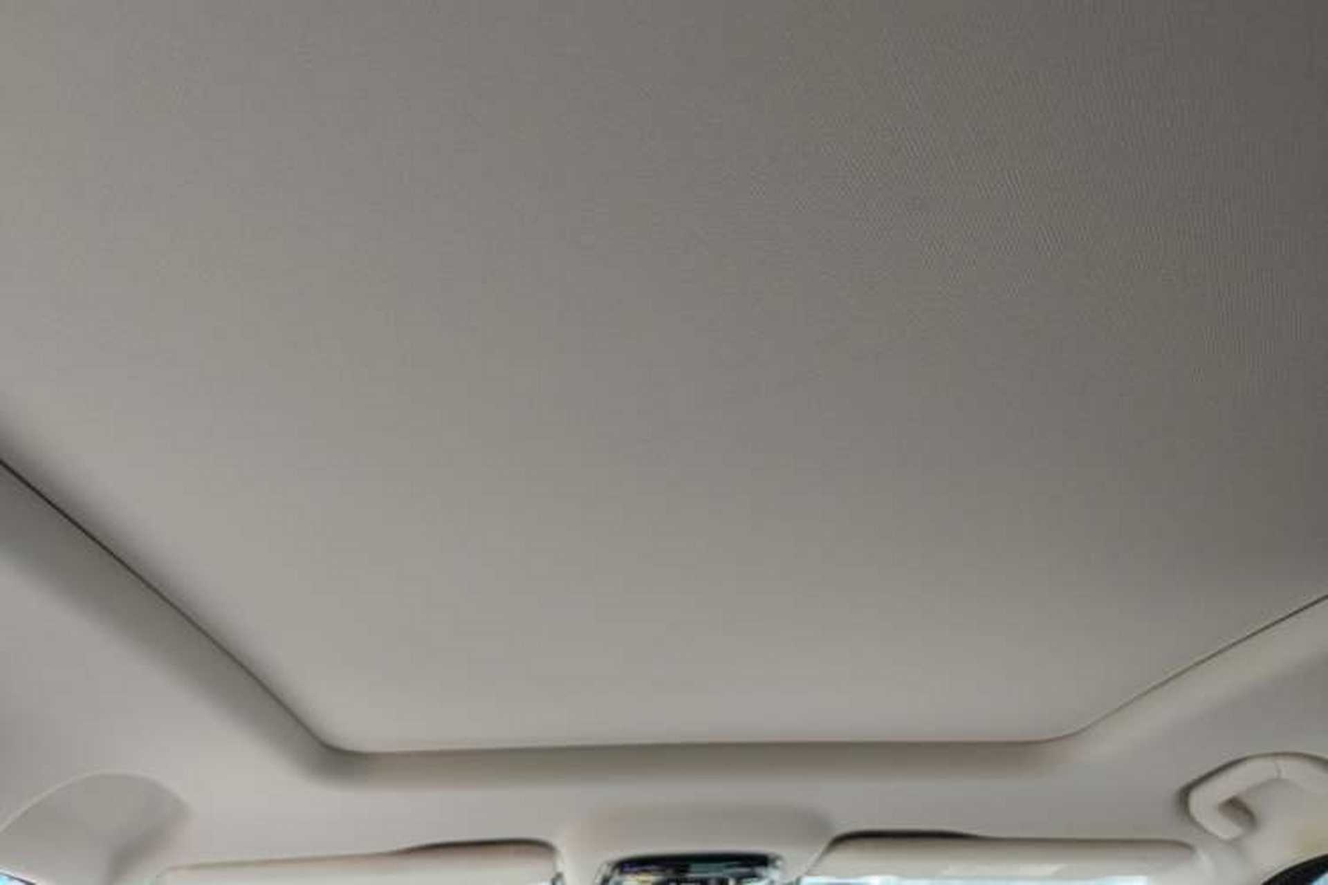 Used Chery Tiggo 9 2023 2.0T Dual-Clutch Two-Wheel Drive Luxury Edition 7 Seats Headliner