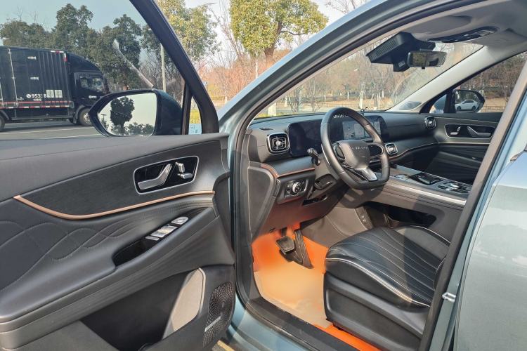 Used Chery Tiggo 9 2023 2.0T Dual-Clutch Two-Wheel Drive Leading Edition 5 Seats Interior 1