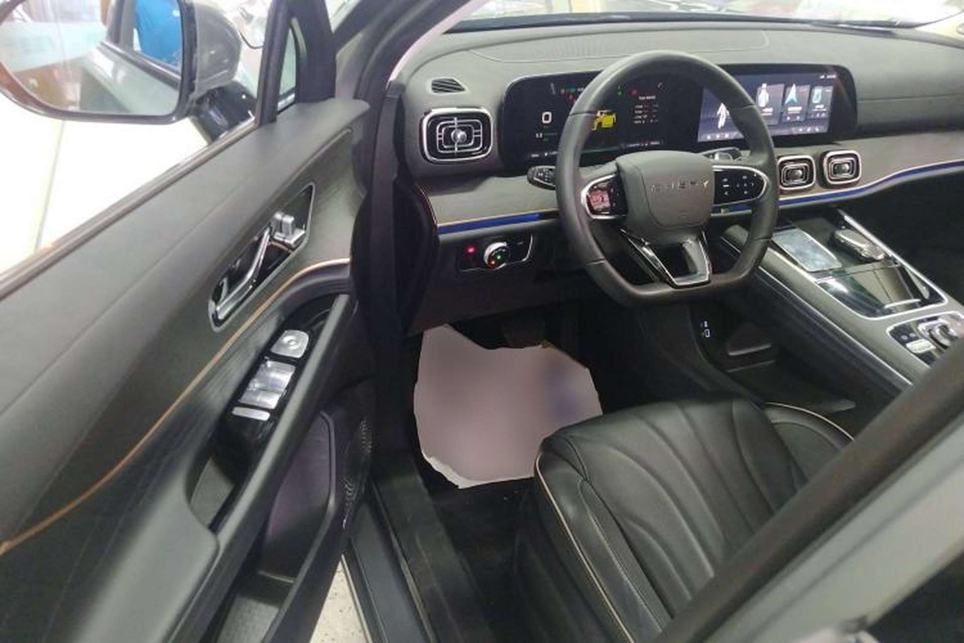 Used Chery Tiggo 9 2023 2.0T Dual-Clutch Two-Wheel Drive Luxury Edition 5 Seats Interior 3