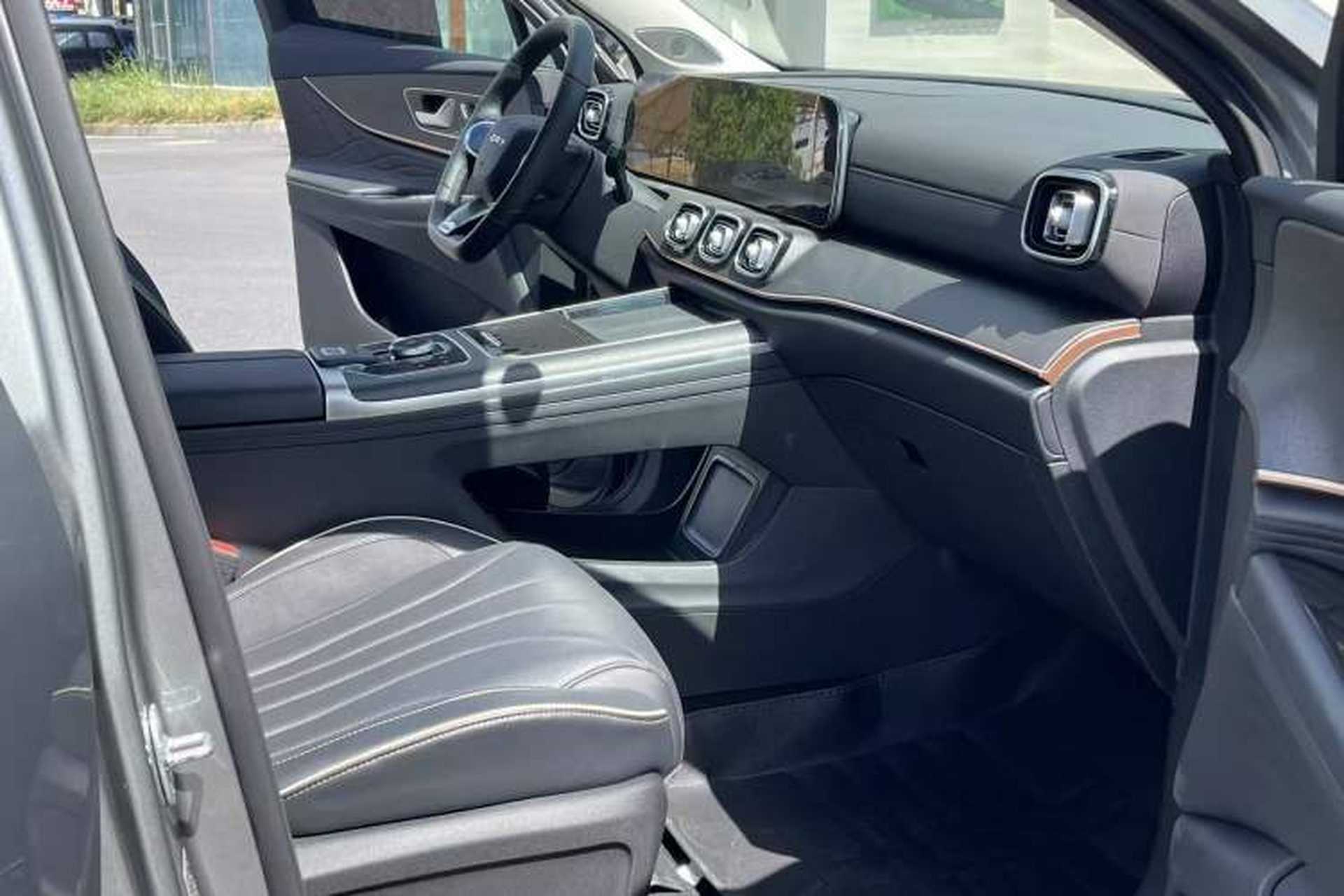 Used Chery Tiggo 9 2023 Updated Version 2.0T Dual-Clutch Two-Wheel Drive Leading Edition 5 Seats Interior 5
