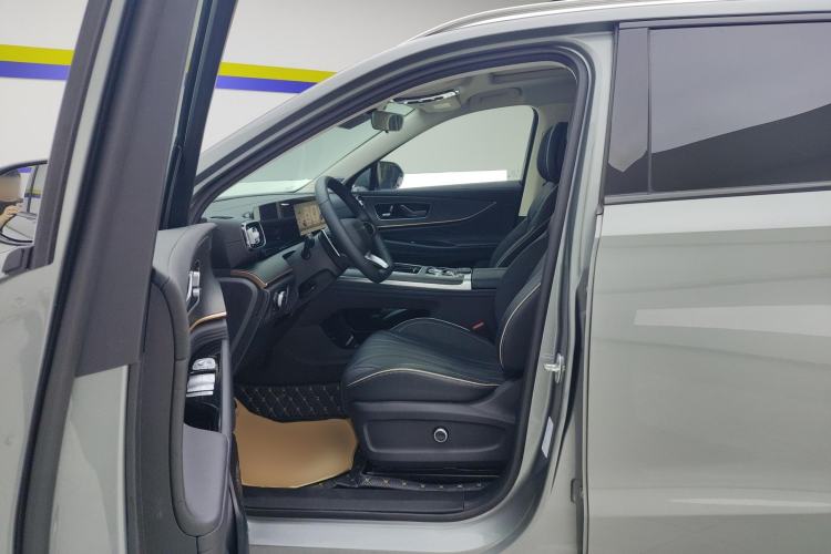 Used Chery Tiggo 9 2023 2.0T Dual-Clutch Two-Wheel Drive Luxury Edition 5 Seats Left Front Seat