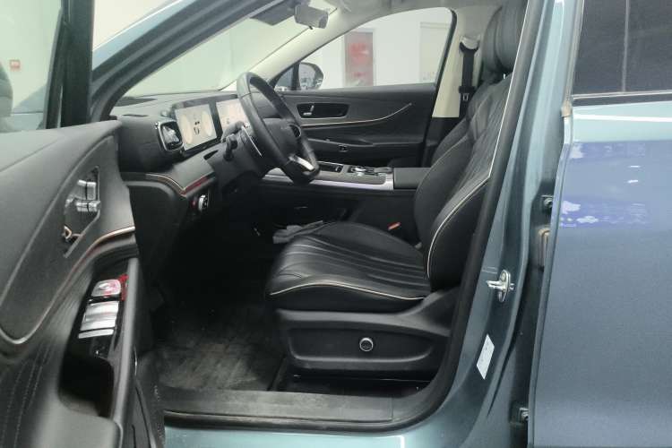 Used Chery Tiggo 9 2023 2.0T Dual-Clutch Two-Wheel Drive Prestige Version 5 Seats Left Front Seat