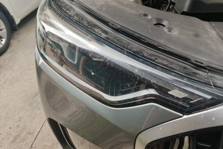 Used Chery Tiggo 9 2023 2.0T Dual-Clutch Two-Wheel Drive Leading Edition 5 Seats Right Front Headlight