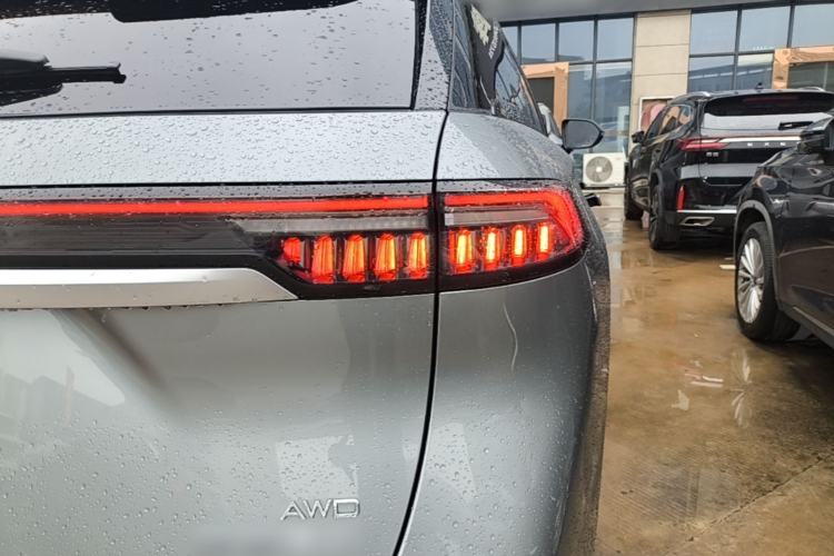 Used Chery Tiggo 9 2023 2.0T Automatic All-Wheel Drive Ultimate Edition 5 Seats Right Rear Taillight