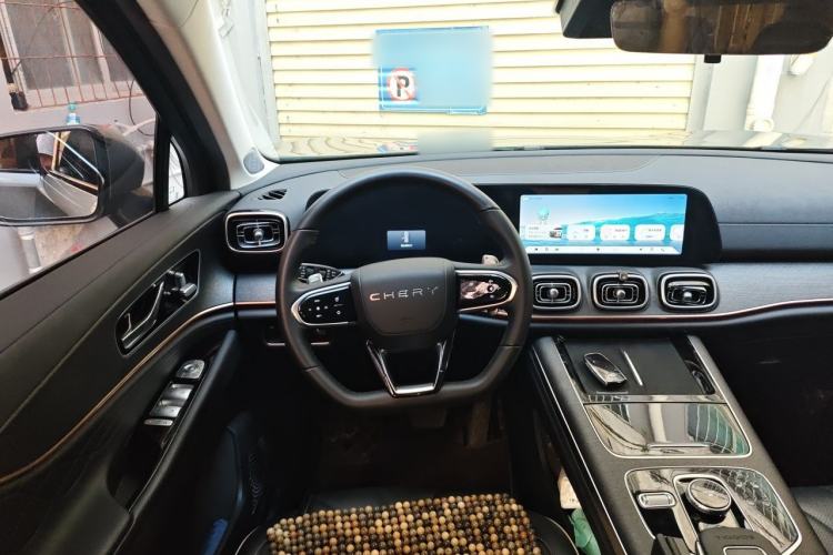 Used Chery Tiggo 9 2023 2.0T Dual-Clutch Two-Wheel Drive Luxury Edition 5 Seats Steering Wheel