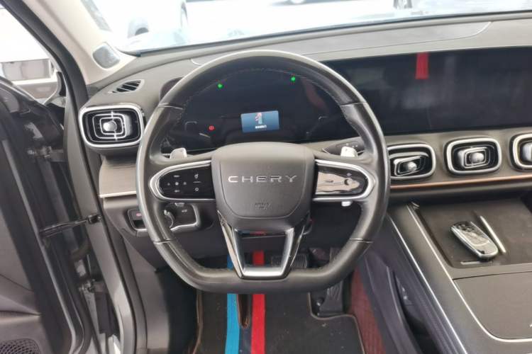 Used Chery Tiggo 9 2023 2.0T Dual-Clutch Two-Wheel Drive Luxury Edition 5 Seats Steering Wheel