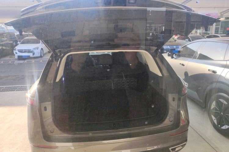Used Chery Tiggo 9 2023 2.0T Dual-Clutch Two-Wheel Drive Luxury Edition 5 Seats Trunk