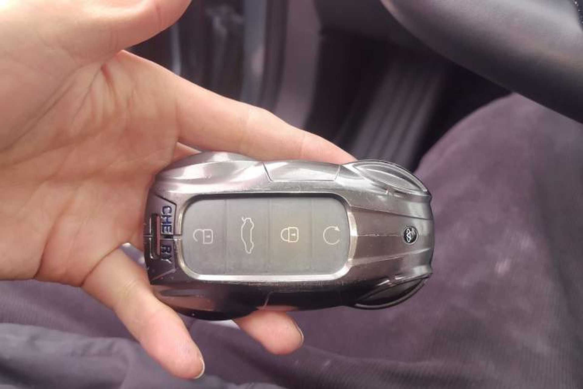 Used Chery Tiggo 9 2023 2.0T Dual-Clutch Two-Wheel Drive Prestige Version 5 Seats Vehicle Key