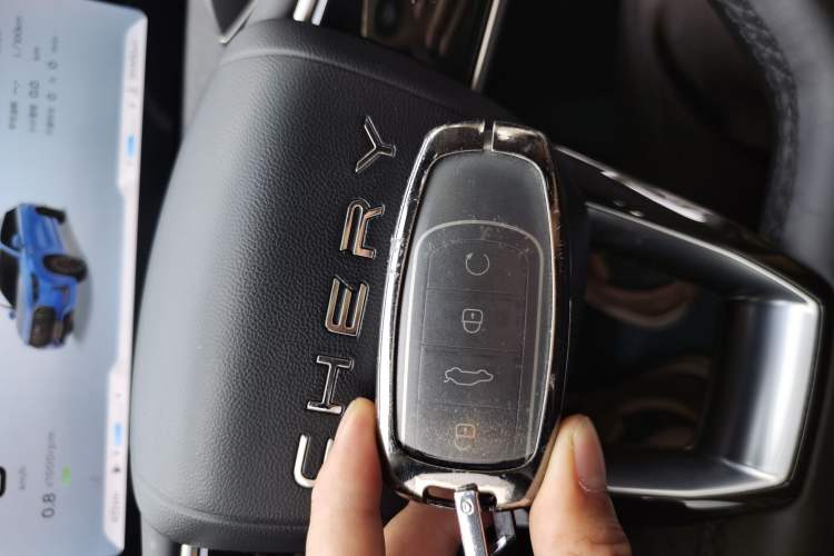 Used Chery Tiggo 9 2023 2.0T Dual-Clutch Two-Wheel Drive Luxury Edition 7 Seats Vehicle Key