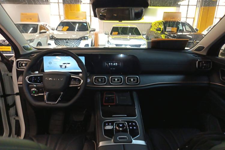 Used Chery Tiggo 9 2023 2.0T Dual-Clutch Two-Wheel Drive Luxury Edition 7 Seats Center Console