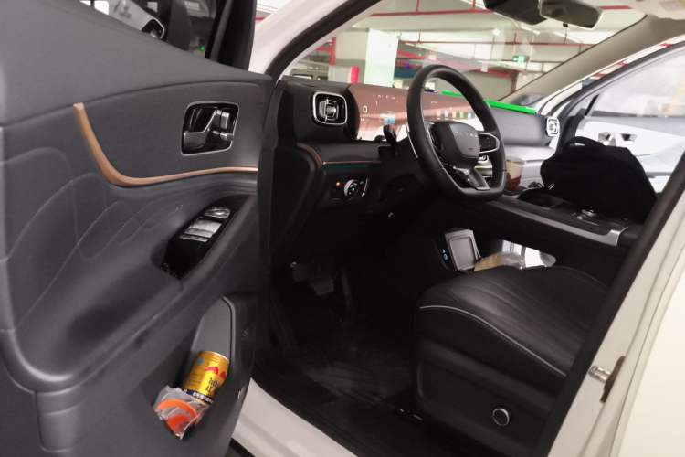 Used Chery Tiggo 9 2023 2.0T Automatic All-Wheel Drive Ultimate Edition 5 Seats Driver Seat