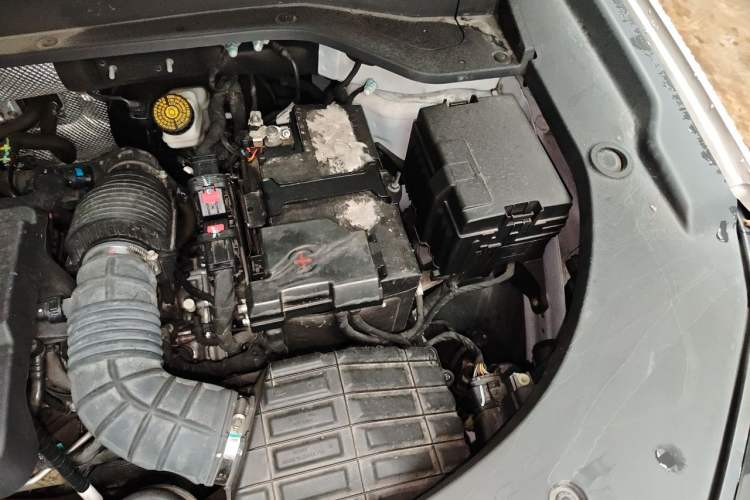 Used Chery Tiggo 9 2023 2.0T Dual-Clutch Two-Wheel Drive Luxury Edition 5 Seats Engine Bay Left