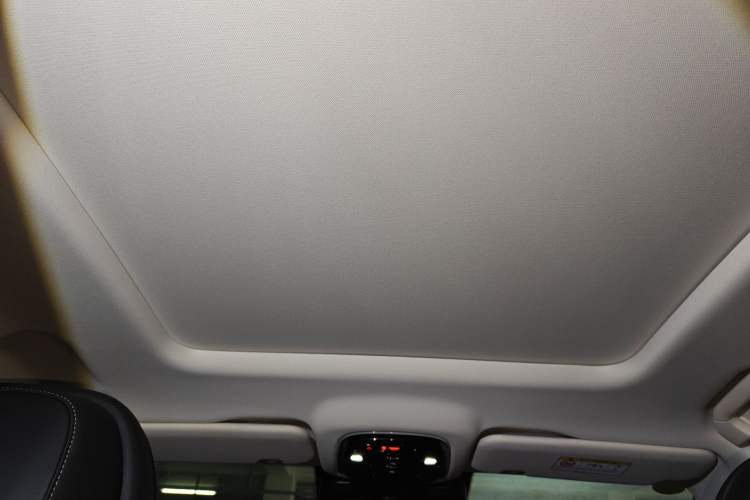 Used Chery Tiggo 9 2023 2.0T Dual-Clutch Two-Wheel Drive Luxury Edition 5 Seats Headliner