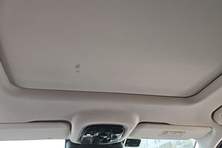 Used Chery Tiggo 9 2023 2.0T Dual-Clutch Two-Wheel Drive Luxury Edition 7 Seats Headliner