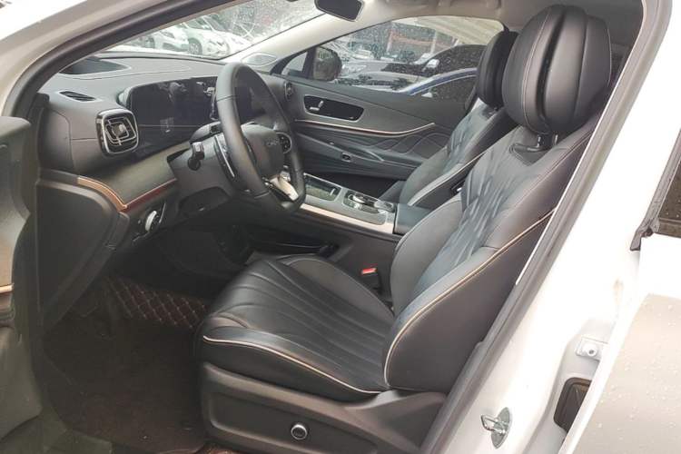 Used Chery Tiggo 9 2023 2.0T Dual-Clutch Two-Wheel Drive Prestige Version 5 Seats Left Front Seat