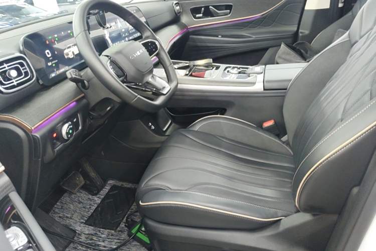 Used Chery Tiggo 9 2023 Facelift 2.0T Dual-Clutch Two-Wheel Drive Luxury Edition 5 Seats Left Front Seat
