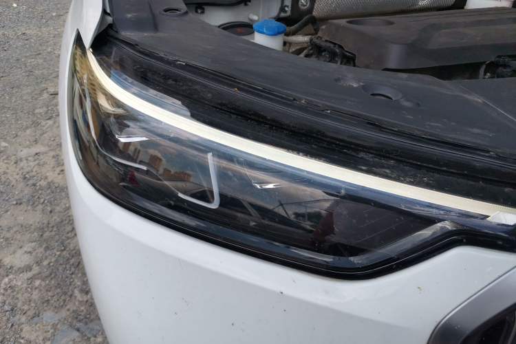 Used Chery Tiggo 9 2023 Updated Version 2.0T Automatic All-Wheel Drive Flagship Edition 5 Seats Right Front Headlight