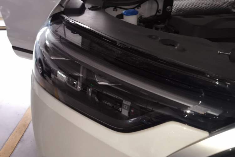 Used Chery Tiggo 9 2023 2.0T Automatic All-Wheel Drive Ultimate Edition 5 Seats Right Front Headlight