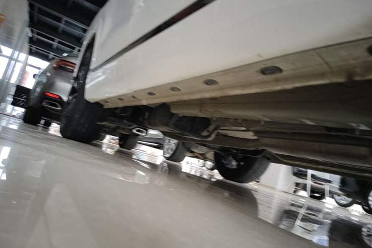 Used Chery Tiggo 9 2023 2.0T Dual-Clutch Two-Wheel Drive Leading Edition 5 Seats Right Side Sill