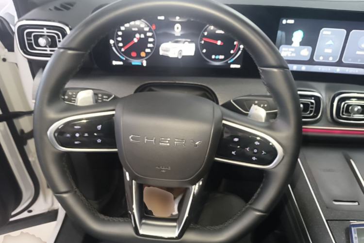 Used Chery Tiggo 9 2023 2.0T Automatic Two-Wheel Drive Luxury Edition 5 Seats Steering Wheel