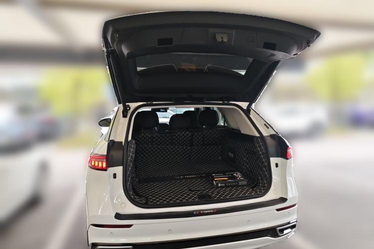 Used Chery Tiggo 9 2023 2.0T Dual-Clutch Two-Wheel Drive Leading Edition 5 Seats Trunk