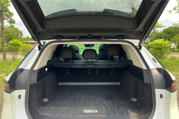 Used Chery Tiggo 9 2023 2.0T Dual-Clutch Two-Wheel Drive Luxury Edition 5 Seats Trunk
