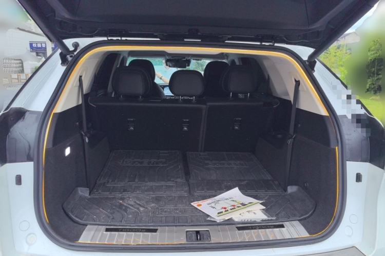 Used Chery Tiggo 9 2023 2.0T Dual-Clutch Two-Wheel Drive Prestige Version 7 Seats Trunk