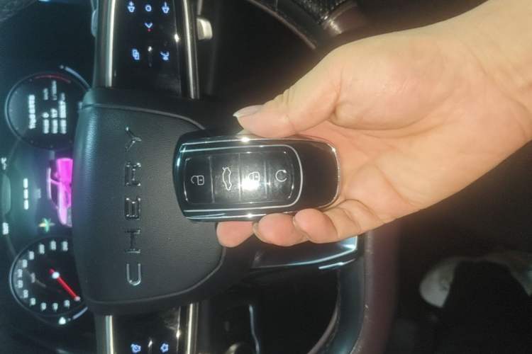 Used Chery Tiggo 9 2023 2.0T Dual-Clutch Two-Wheel Drive Luxury Edition 5 Seats Vehicle Key