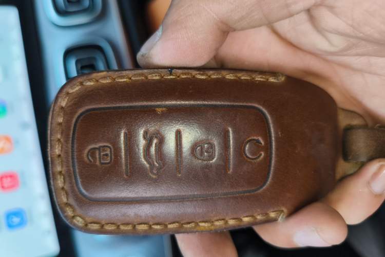 Used Chery Tiggo 9 2024 2.0T Automatic Two-Wheel Drive Ultra-Comfortable Deluxe Edition Vehicle Key