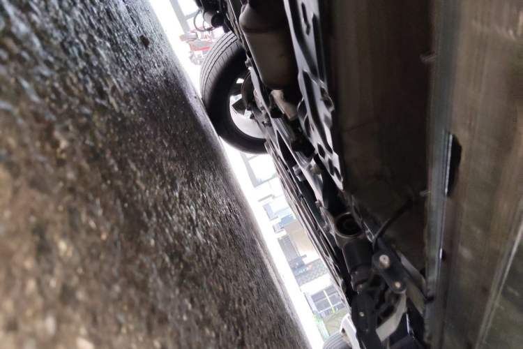 Used Chery Tiggo 9 2024 2.0T Dual-Clutch Two-Wheel Drive Ultra-Comfortable Prestige Edition Chassis Front Right