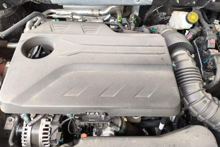 Used Chery Tiggo 9 2025 2.0T Dual-Clutch Two-Wheel Drive Luxury Edition 5 Seats Engine Bay