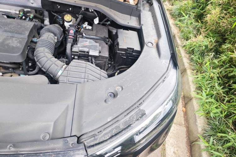 Used Chery Tiggo 9 2025 2.0T Dual-Clutch Two-Wheel Drive Black Samurai Edition 5 Seats Engine Bay Left