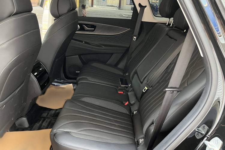 Used Chery Tiggo 9 2025 2.0T Dual-Clutch Two-Wheel Drive Comfort Edition 5 Seats Exterior 8