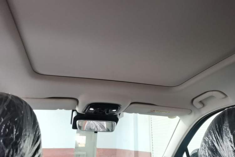 Used Chery Tiggo 9 2025 2.0T Dual-Clutch Two-Wheel Drive Comfort Edition 5 Seats Headliner