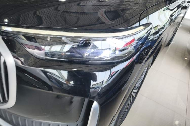 Used Chery Tiggo 9 2025 2.0T Dual-Clutch Two-Wheel Drive Luxury Edition 5 Seats Left Front Headlight
