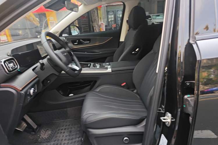 Used Chery Tiggo 9 2025 2.0T Dual-Clutch Two-Wheel Drive Black Samurai Edition 5 Seats Left Front Seat