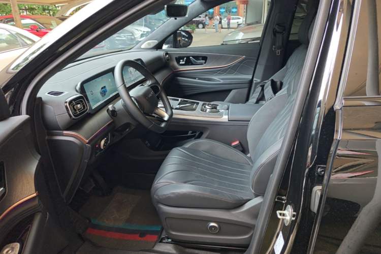 Used Chery Tiggo 9 2025 2.0T Dual-Clutch Two-Wheel Drive Luxury Edition 5 Seats Left Front Seat