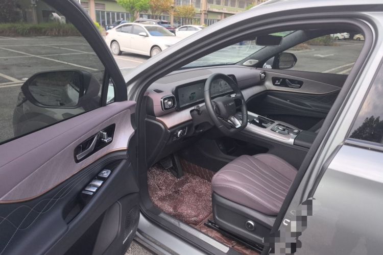Used Chery Tiggo 9 2025 2.0T Automatic All-Wheel Drive Luxury Edition 5 Seats Driver Seat