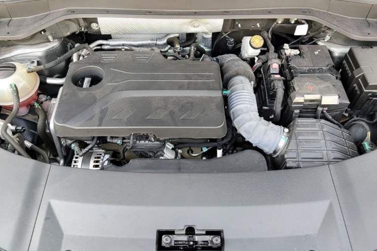 Used Chery Tiggo 9 2025 2.0T Automatic Two-Wheel Drive Luxury Edition 5 Seats Engine Bay