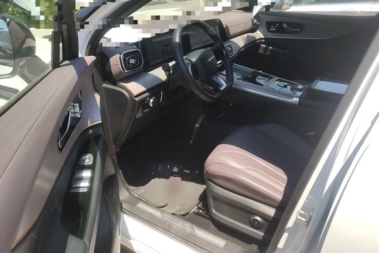 Used Chery Tiggo 9 2025 2.0T Automatic Two-Wheel Drive Luxury Edition 5 Seats Driver Seat