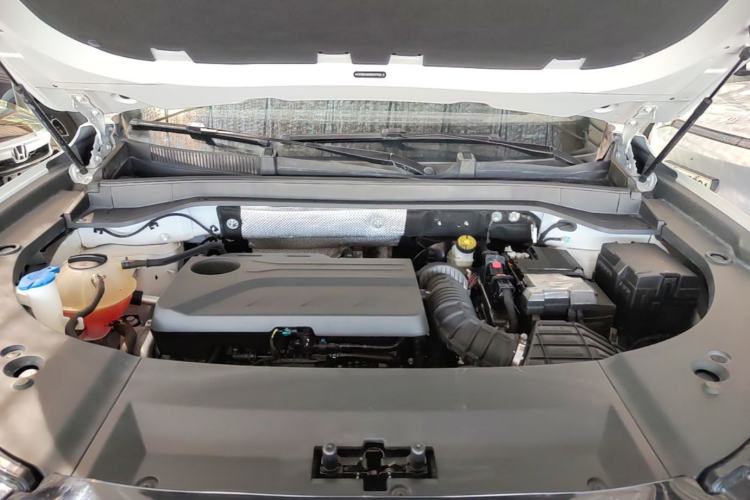 Used Chery Tiggo 9 2025 2.0T Automatic Two-Wheel Drive Luxury Edition 5 Seats Engine Bay